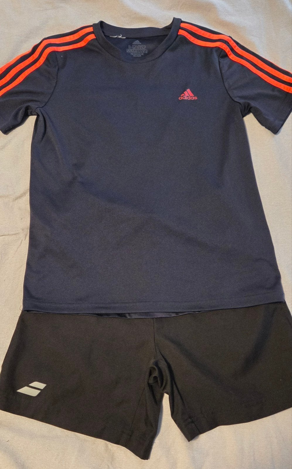 Jongens tennis kleding set Adidas/Babolat maat 152 (10-12), Gebruikt, Ophalen of Verzenden, Setje, Adidas, Babolat