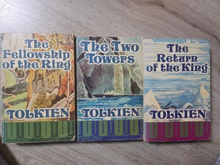 Lord of the Rings Trilogie - Unwin Books 1974 (Engels), Boeken, Verzenden, Gelezen, J.R.R. Tolkien