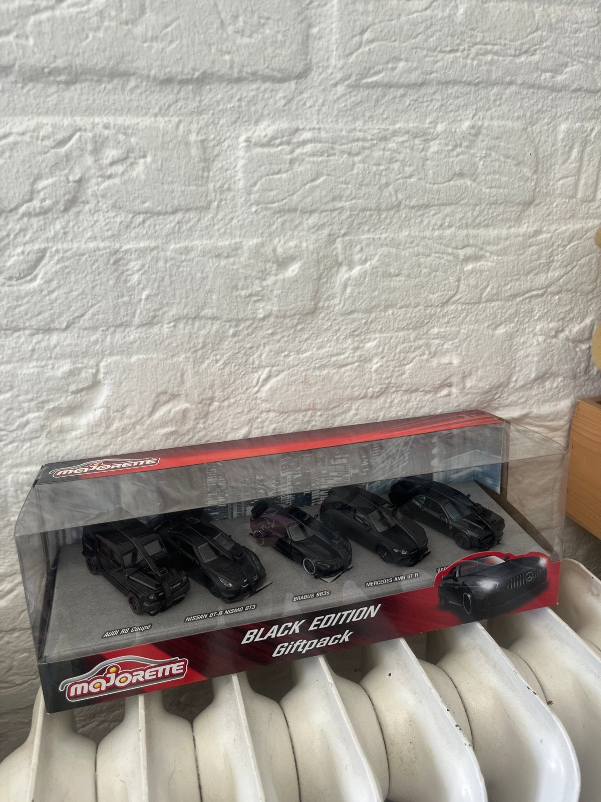 Majorette Black Edition Giftpack - 5 Zwarte Speelgoedauto's, Ophalen of Verzenden, Nieuw, Overige typen