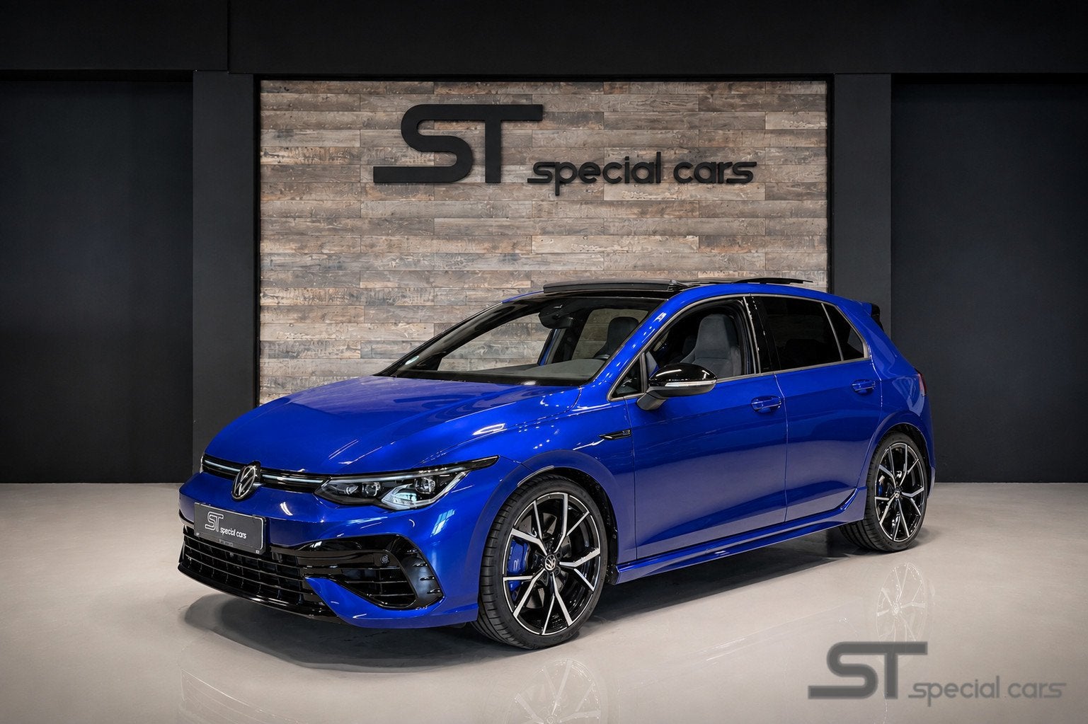 Volkswagen Golf 2.0 TSI R 4Motion Performance|333|Pano|Estor, Auto's, Automaat, Gebruikt, 4 cilinders, Blauw