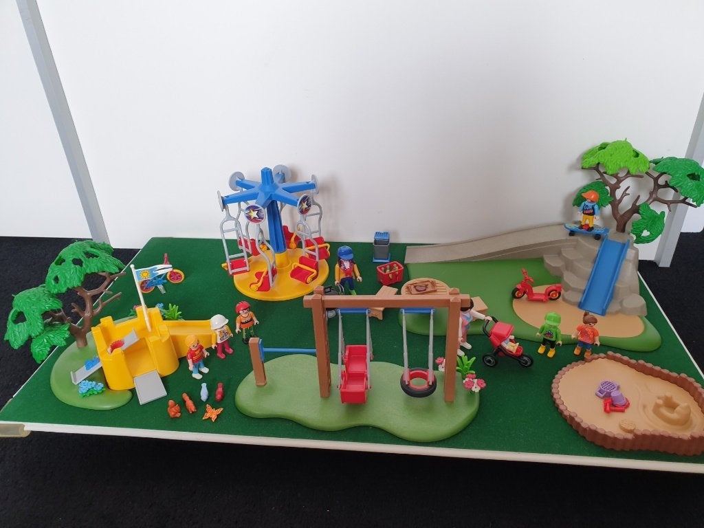 Playmobil 5024 speeltuin, Ophalen of Verzenden, Zo goed als nieuw, Complete set