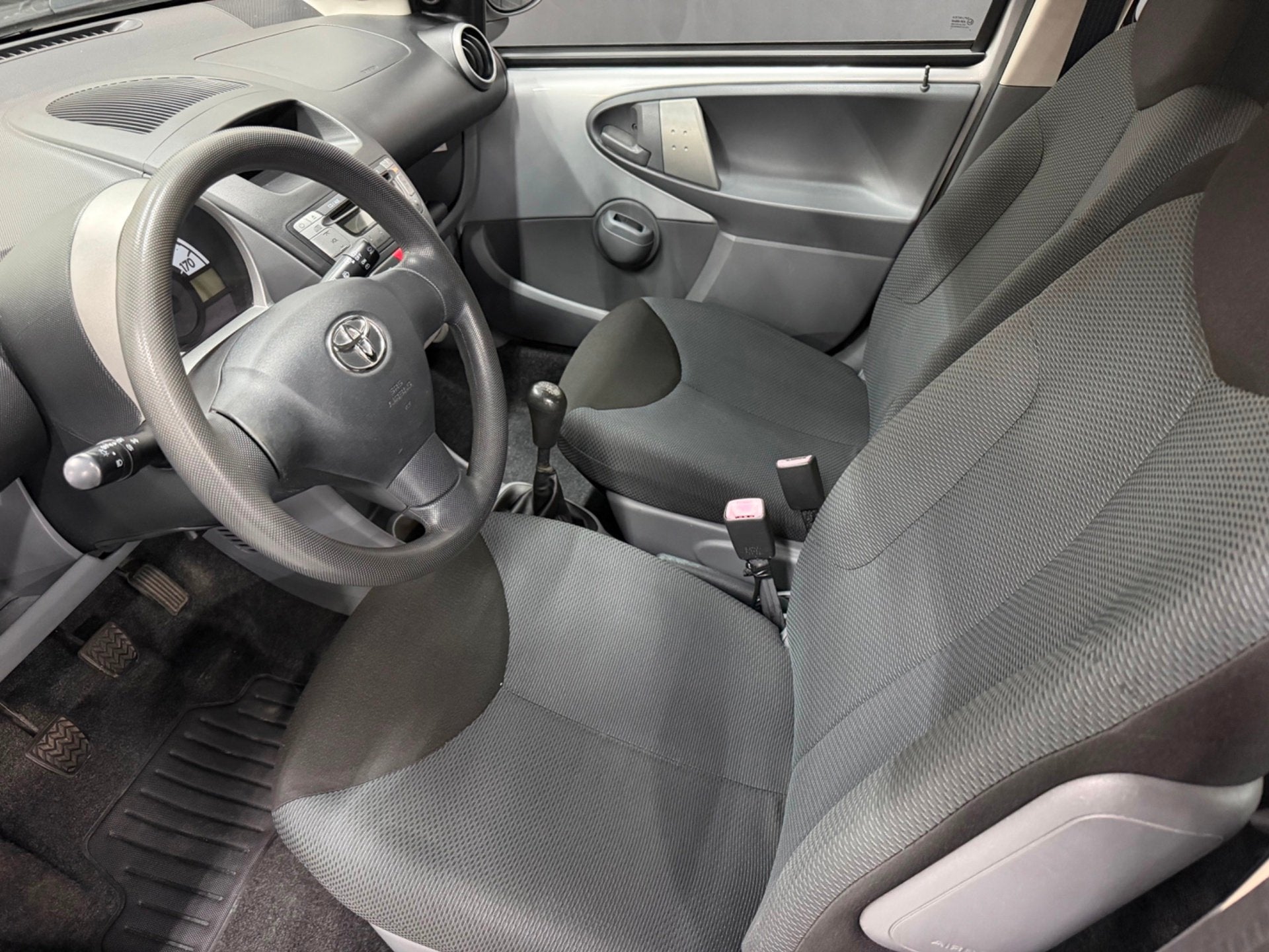 Foto 8 van Toyota Aygo 1.0-12V + Nap/Airco/5Drs/APK 10-2027!