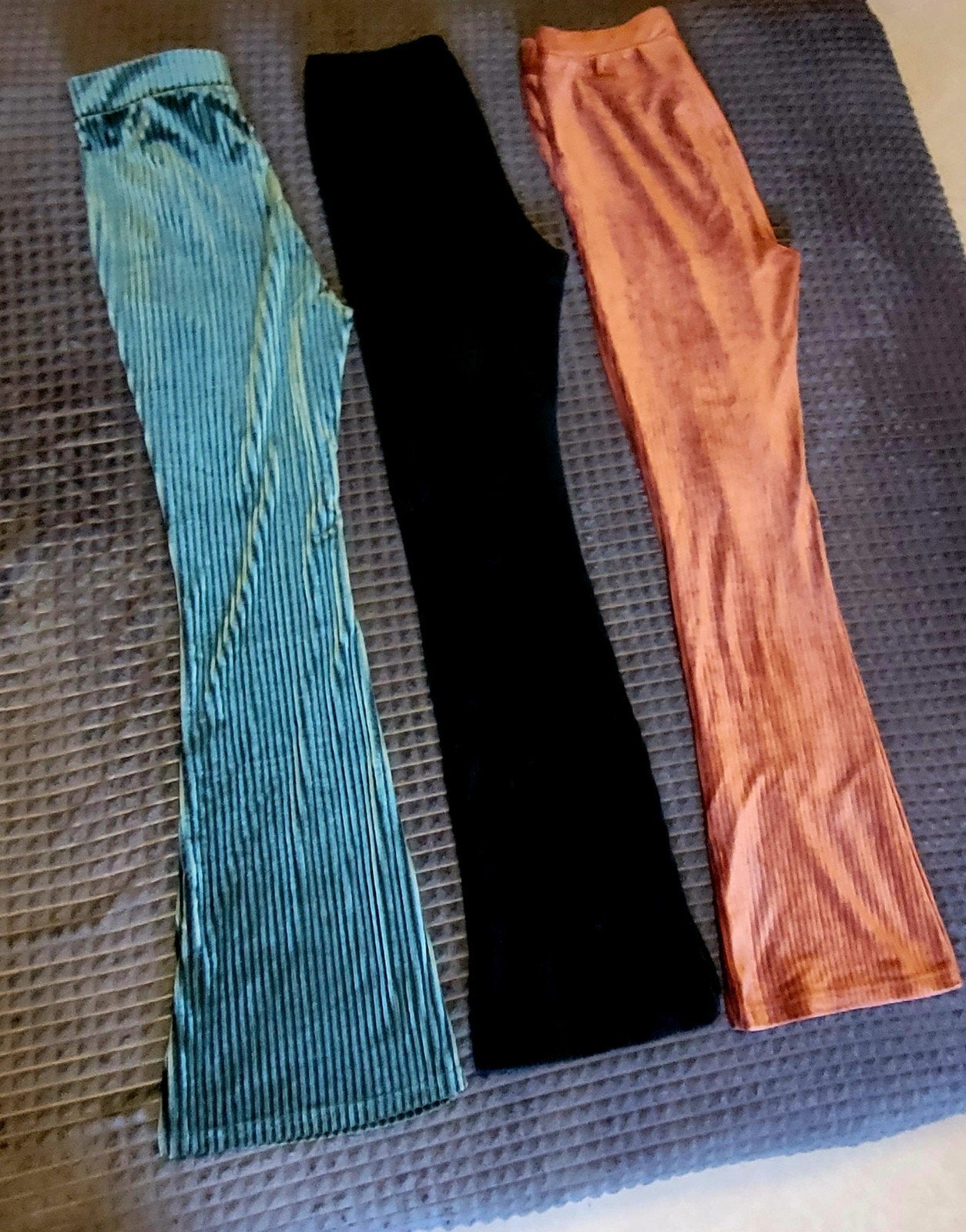 3 ribfluwelen broeken, maat L, Kleding | Dames, Maat 42/44 (L), Ophalen of Verzenden, Zo goed als nieuw, Groen