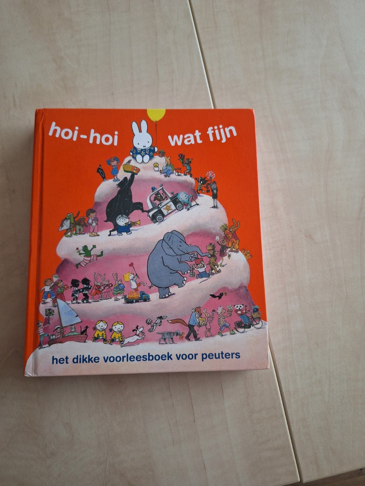 Nijntje voorleesboek, Ophalen