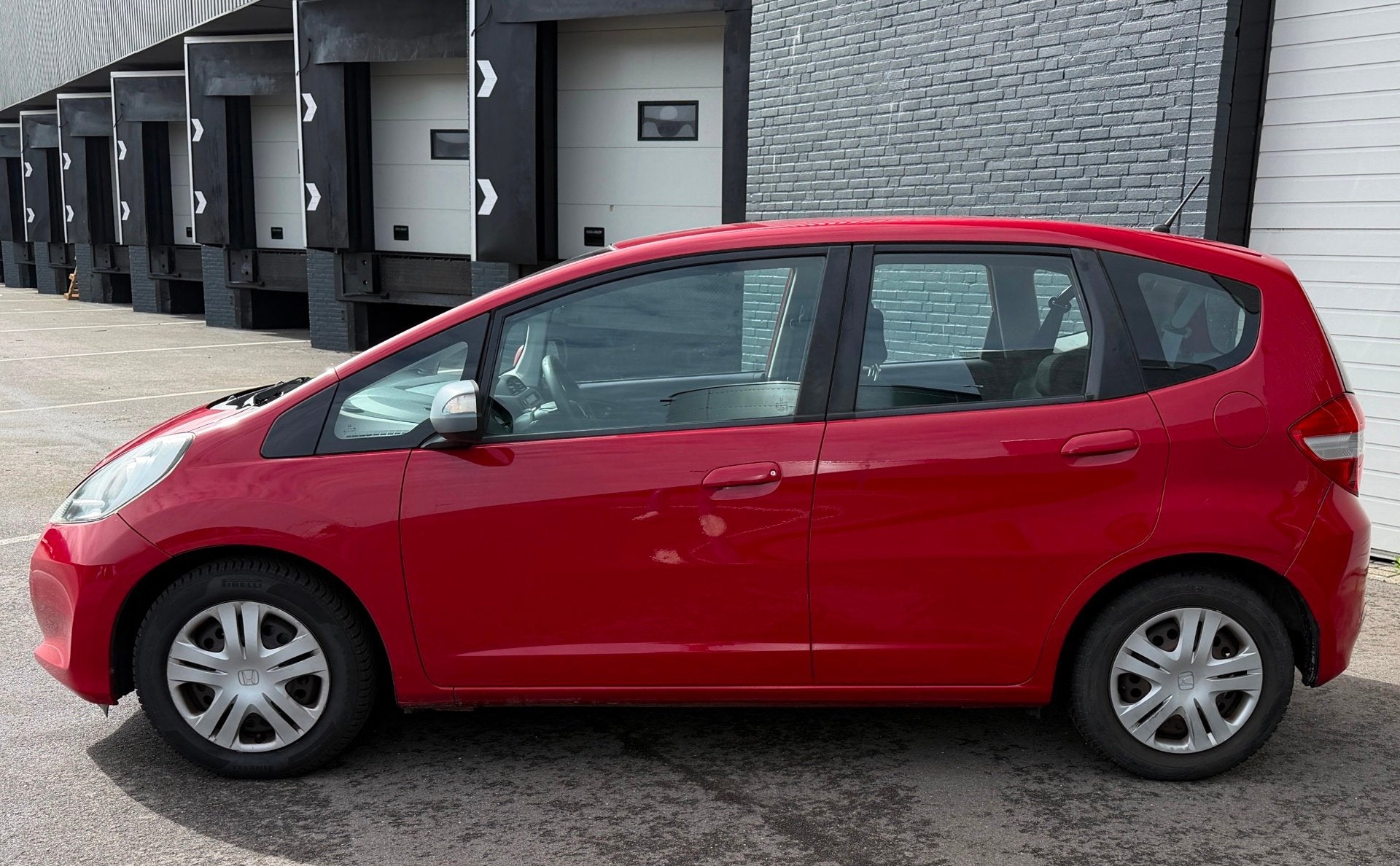 Honda Jazz 1.4 Trend AIRCO/ELKPAKKET/5DEURS/ZUINIG, Auto's, Voorwielaandrijving, Euro 5, Zwart, 4 cilinders