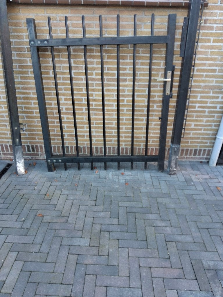 TUINHEK, ZWART GEPODERCOAT, zwaar degelijk materiaal, Ophalen, Gebruikt, Staal, 150 tot 200 cm