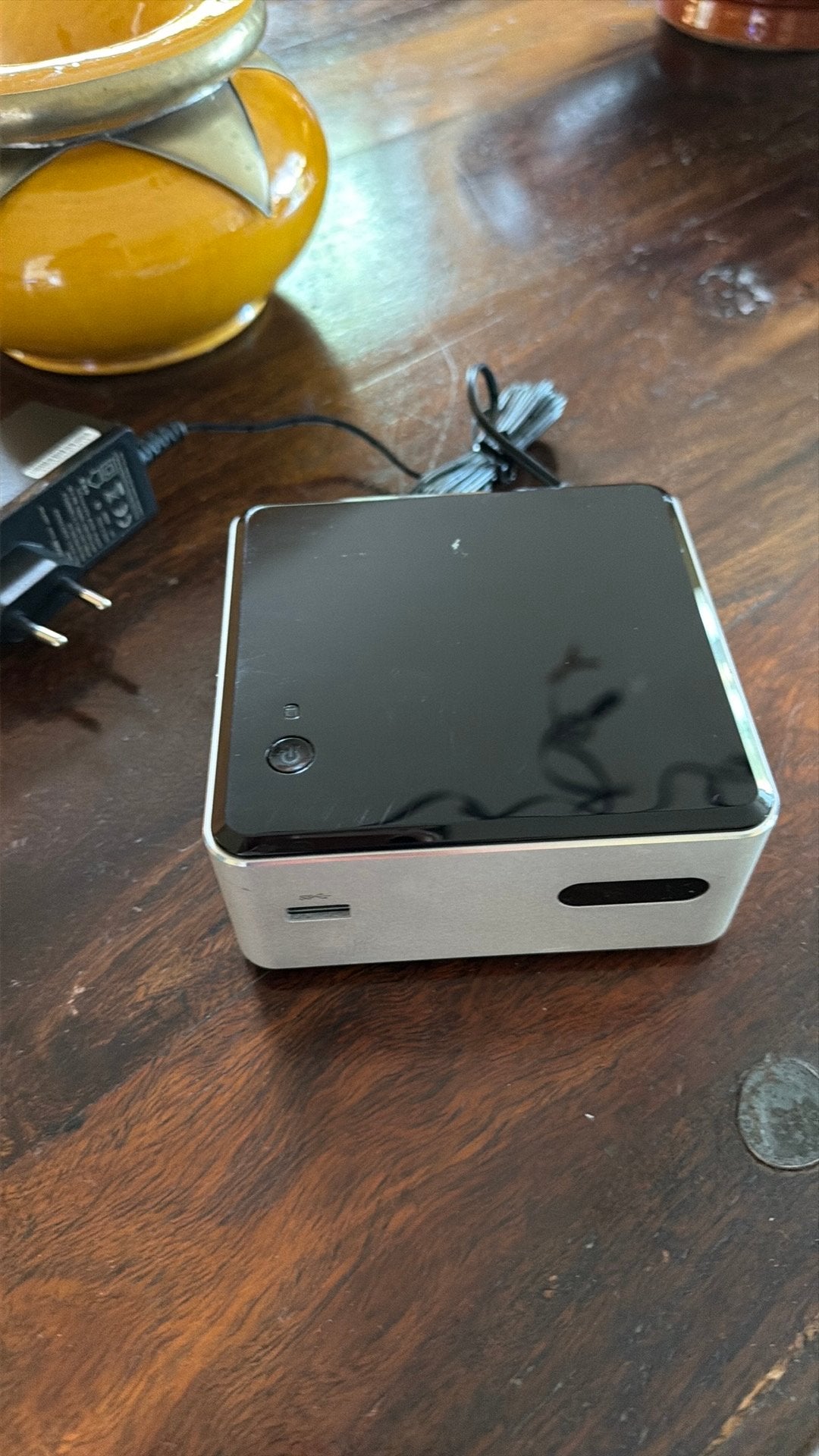 Intel NUC DN2820 Intel Celeron N2080 4GB 120GB, Ophalen of Verzenden, Gebruikt