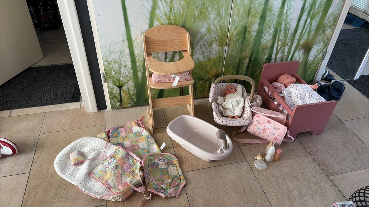 Poppenset - baby born - little dutch - howa - la nina, Ophalen, Zo goed als nieuw