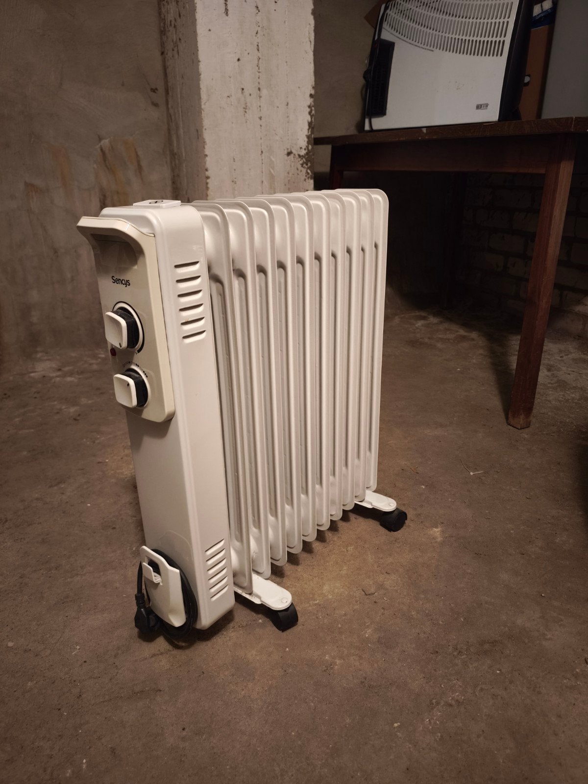 Elektrische olieradiator Sencys, Doe-het-zelf en Verbouw, Verwarming en Radiatoren, Ophalen of Verzenden, Minder dan 60 cm, Radiator