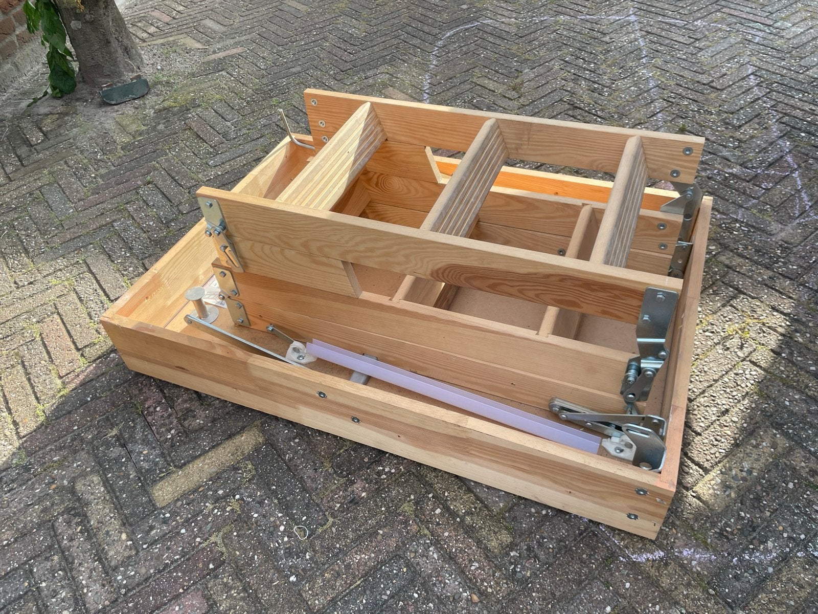 Vlizotrap 70x100 cm - Opvouwbaar Zoldertrap, Doe-het-zelf en Verbouw, Ladders en Trappen, Ophalen, Gebruikt, Trap, Opvouwbaar of Inschuifbaar