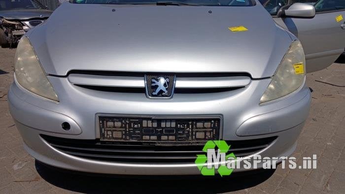 Voorbumper van een Peugeot 307, Auto-onderdelen, Gebruikt, -, -, Ophalen of Verzenden