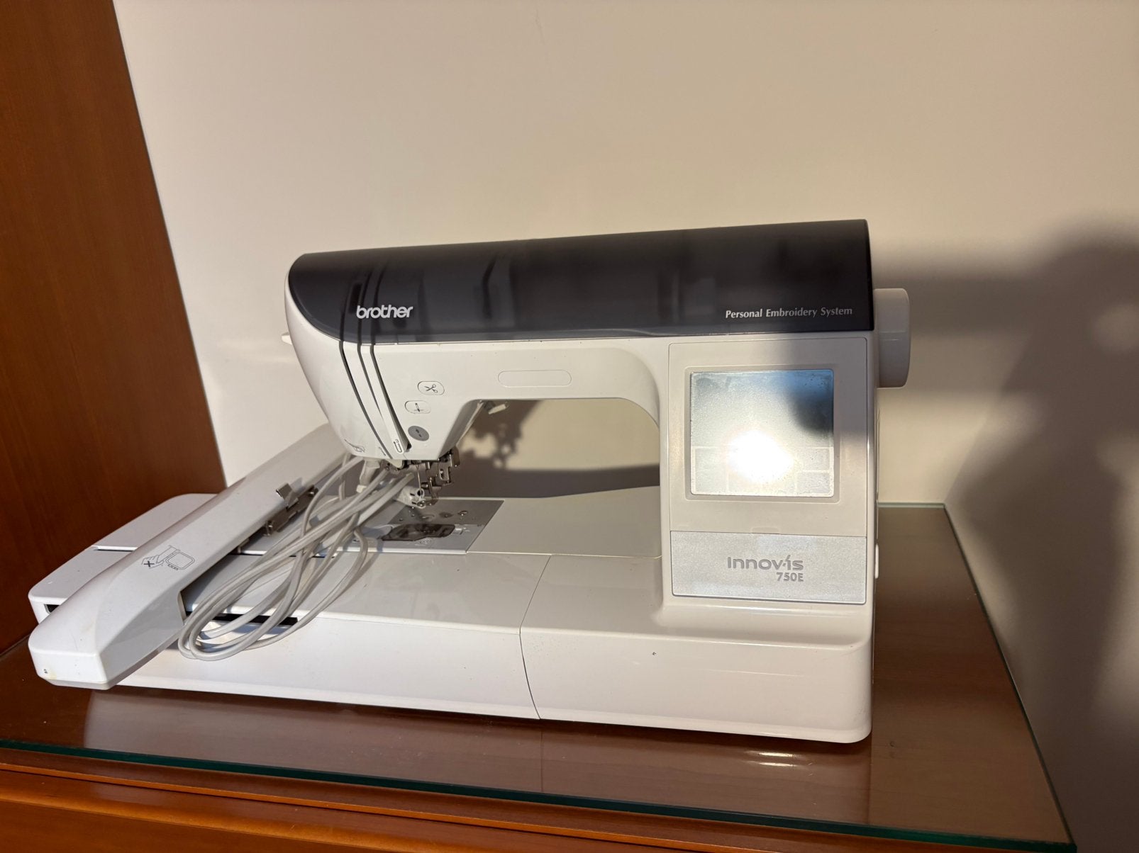 Brother innov-is 750E borduurmachine, Ophalen, Gebruikt, Borduurmachine