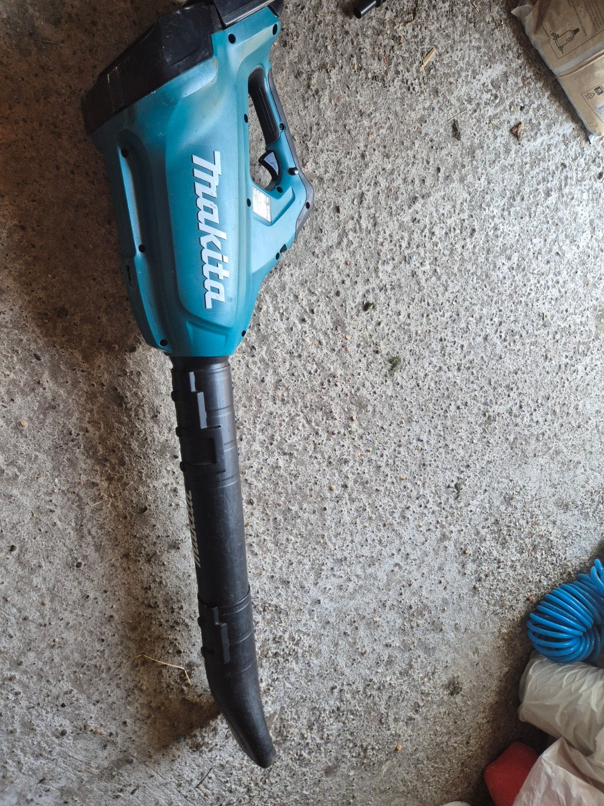 Makita DUB362 Bladblazer 2x 18V (36V) Accu Bladblazer, Ophalen of Verzenden