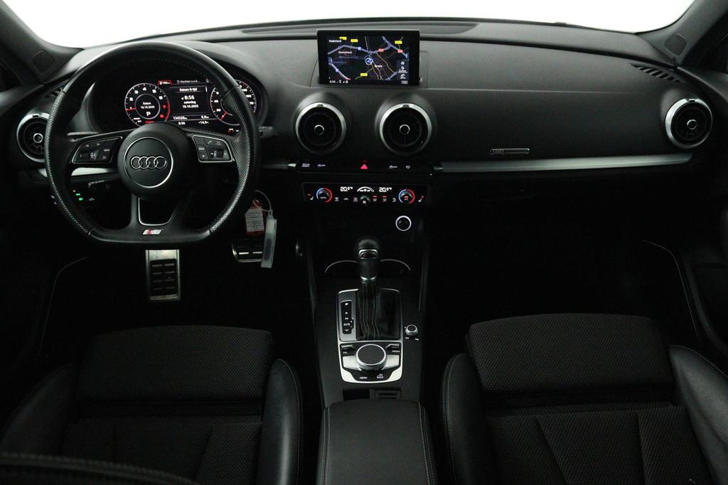 Audi A3 Sportback 35 TFSI CoD Advance Sport (BLACK PACK, VIR, Auto's, 4 cilinders, 150 pk, Leder en Stof, Zwart