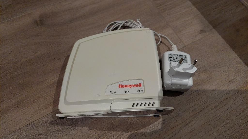 Honeywell RFG100 Internet gateway, Ophalen of Verzenden, Slimme thermostaat, Gebruikt