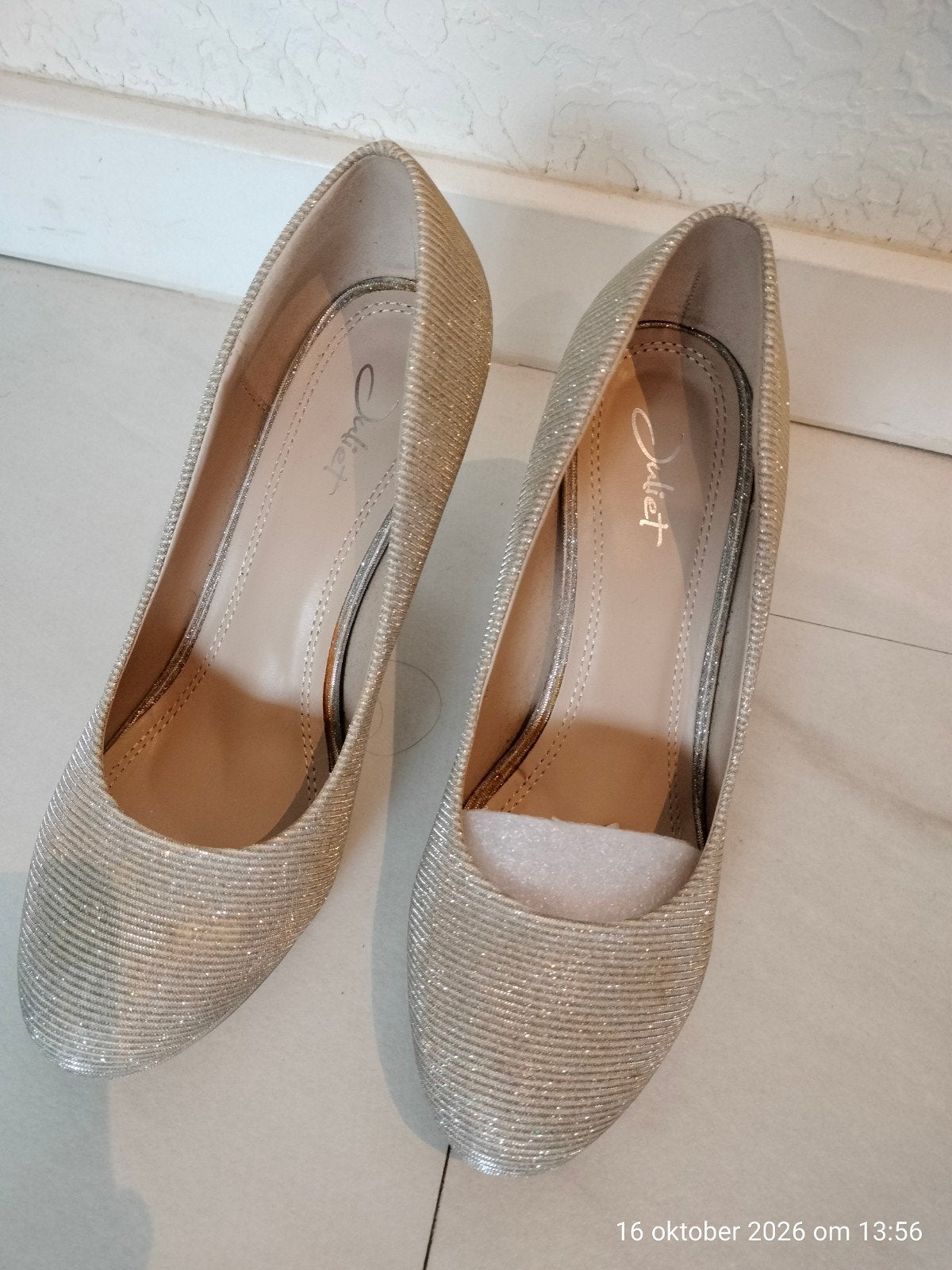 Gouden glitter pumps, maat 39, Pumps, Overige kleuren, Ophalen of Verzenden, Zo goed als nieuw
