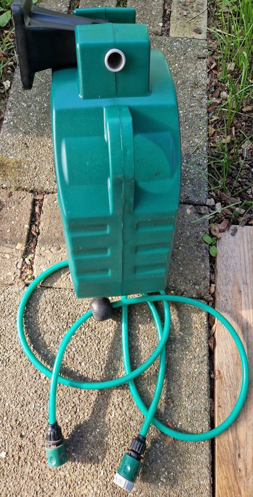 Te koop oprolbare water wandslangenbox, Ophalen, Gebruikt, Tuinslanghaspel