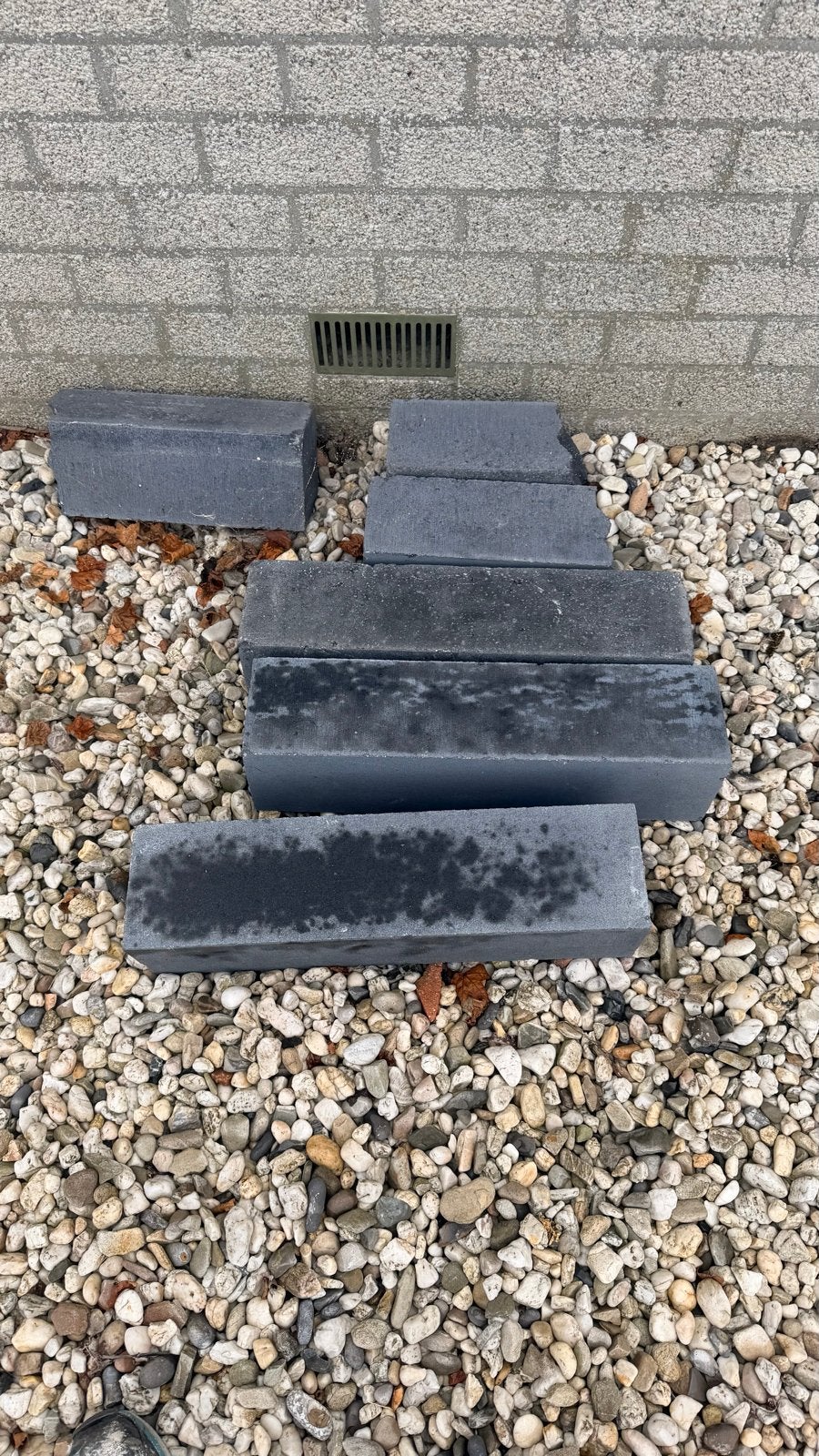 Gebruikte betonnen opsluitbanden voor tuin of terras, Tuin en Terras, Tegels en Klinkers, Ophalen, Gebruikt, Overige typen, Minder dan 5 m²