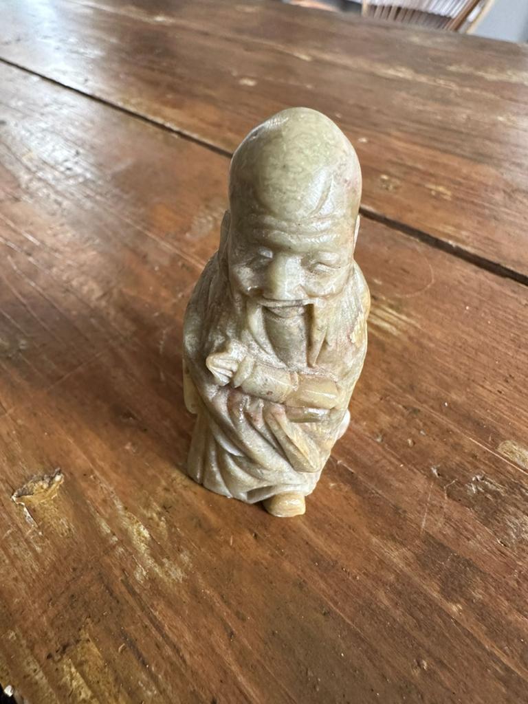 Chinese spekstenen beeldje, Verzenden