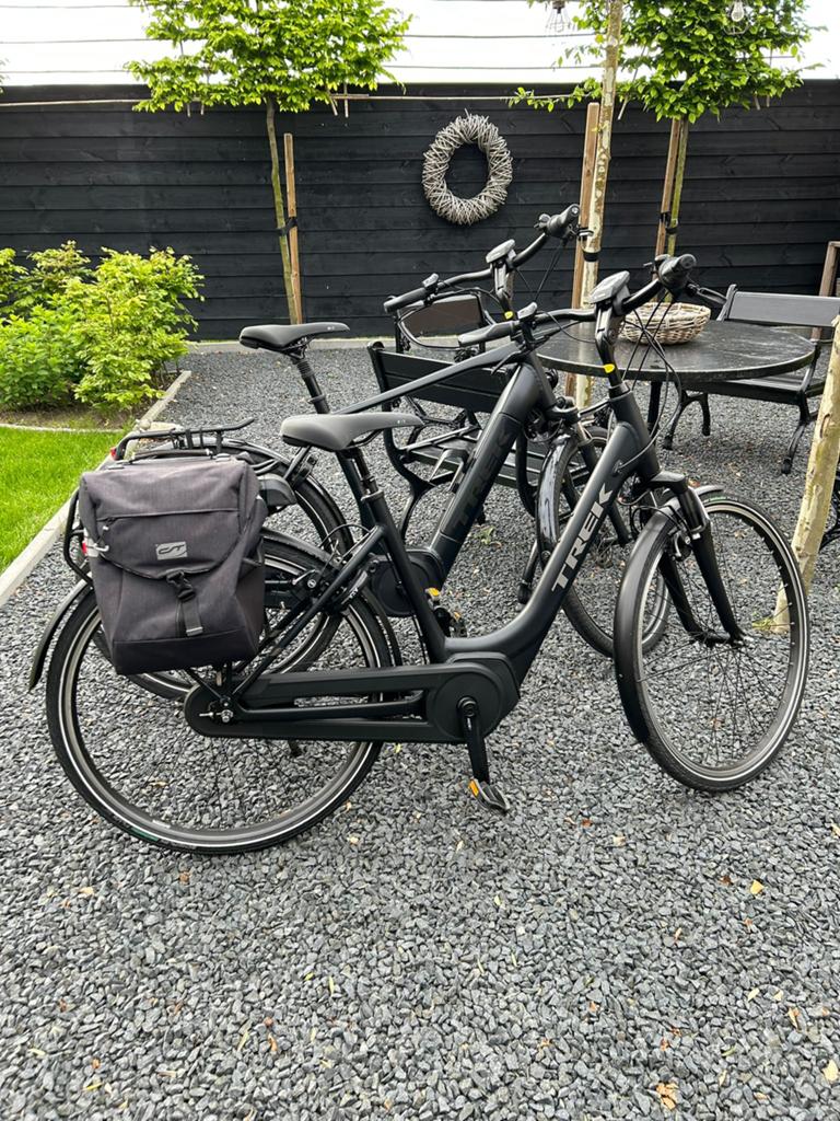 E-bike heren- en dames model merk Trek, Fietsen en Brommers, Elektrische fietsen, 59 cm of meer, Ophalen of Verzenden, Zo goed als nieuw