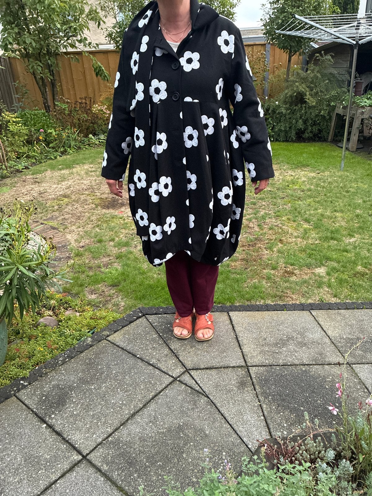Heart jas met bloemenprint, maat L, Kleding | Dames, Ophalen of Verzenden, Zo goed als nieuw, Maat 42/44 (L), Zwart