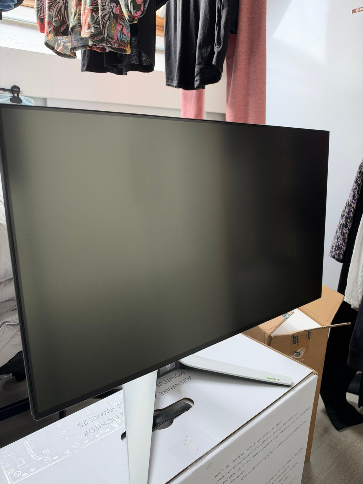 Alienware 27 gaming monitor - AW2723DF, Computers en Software, IPS, Zo goed als nieuw, DisplayPort, 1 tot 2 ms