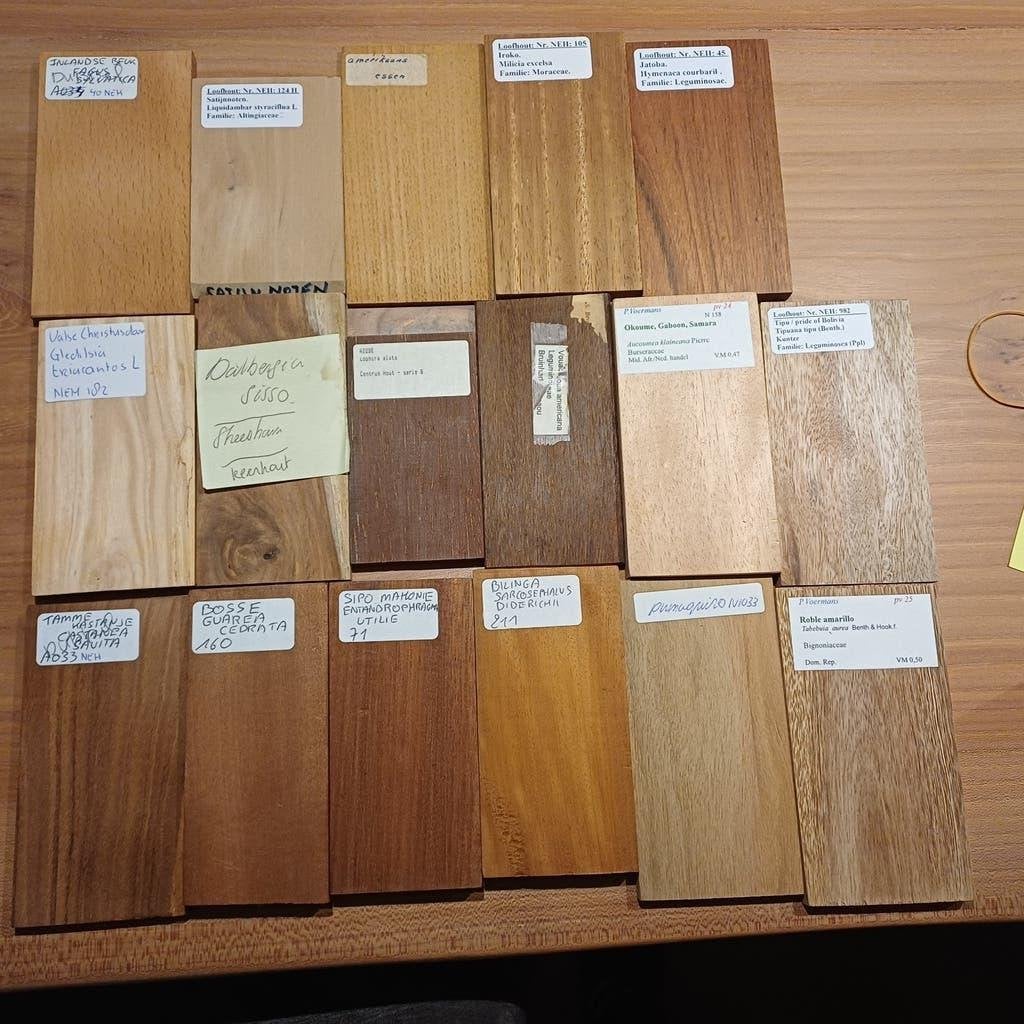 Houtmonsters, Nehosoc, HCTO, enz, Ophalen of Verzenden, Zo goed als nieuw