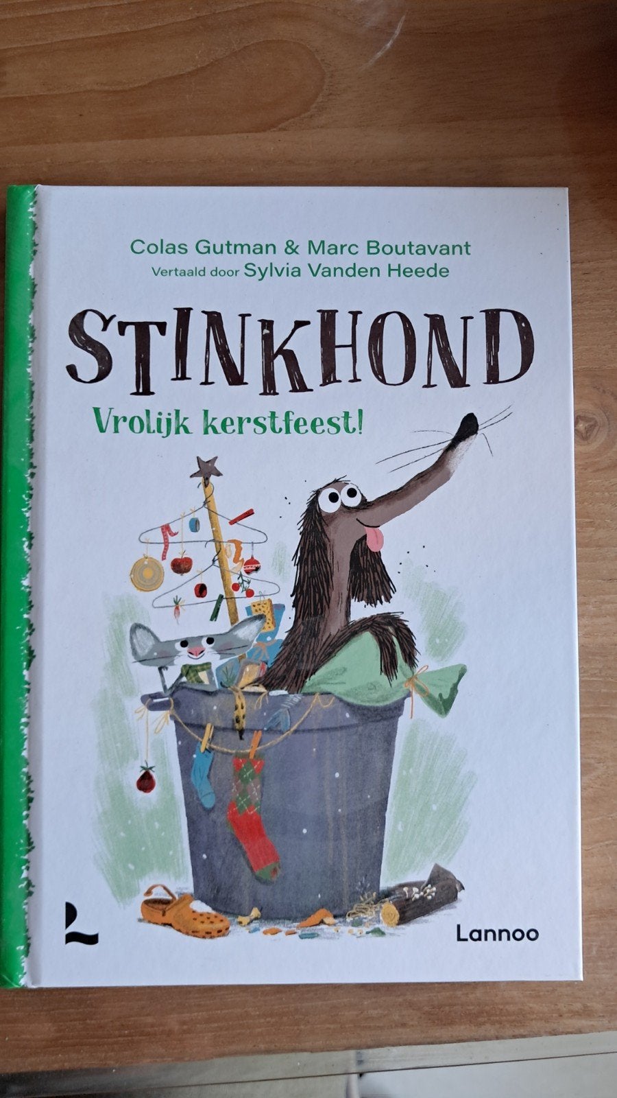 Colas Gutman - Stinkhond - Vrolijk Kerstfeest!, Fictie algemeen, Ophalen of Verzenden, Zo goed als nieuw, Colas Gutman