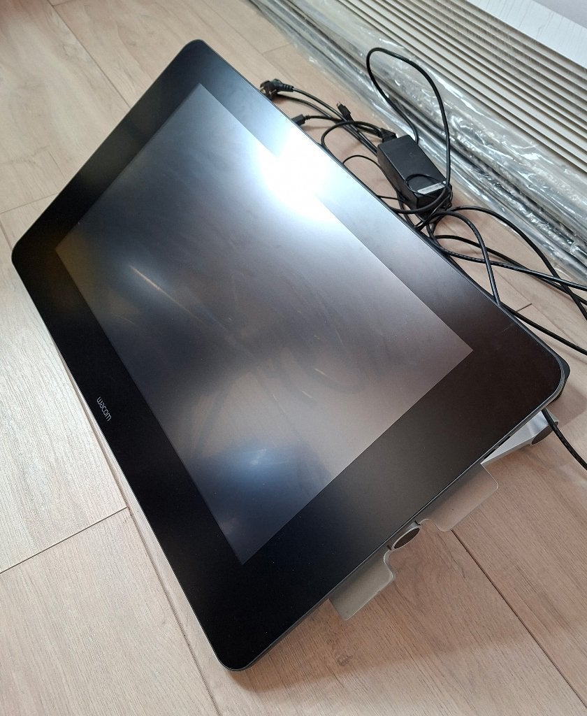 Wacom Cintiq 27QHD Touch met Ergo Stand, Computers en Software, Tekentablets, Ophalen, Gebruikt, Wacom Cintiq, Multi-touch