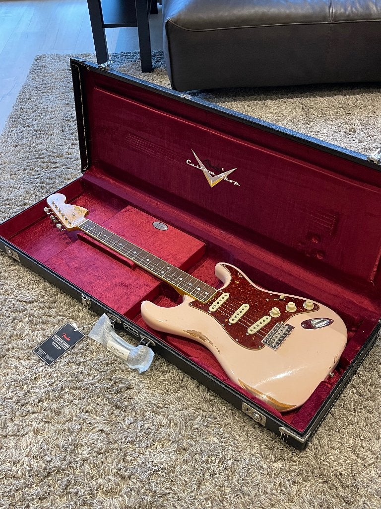Fender 2024 Custom Shop ‘67 Stratocaster Shell Pink Relic, Ophalen, Zo goed als nieuw, Solid body, Fender
