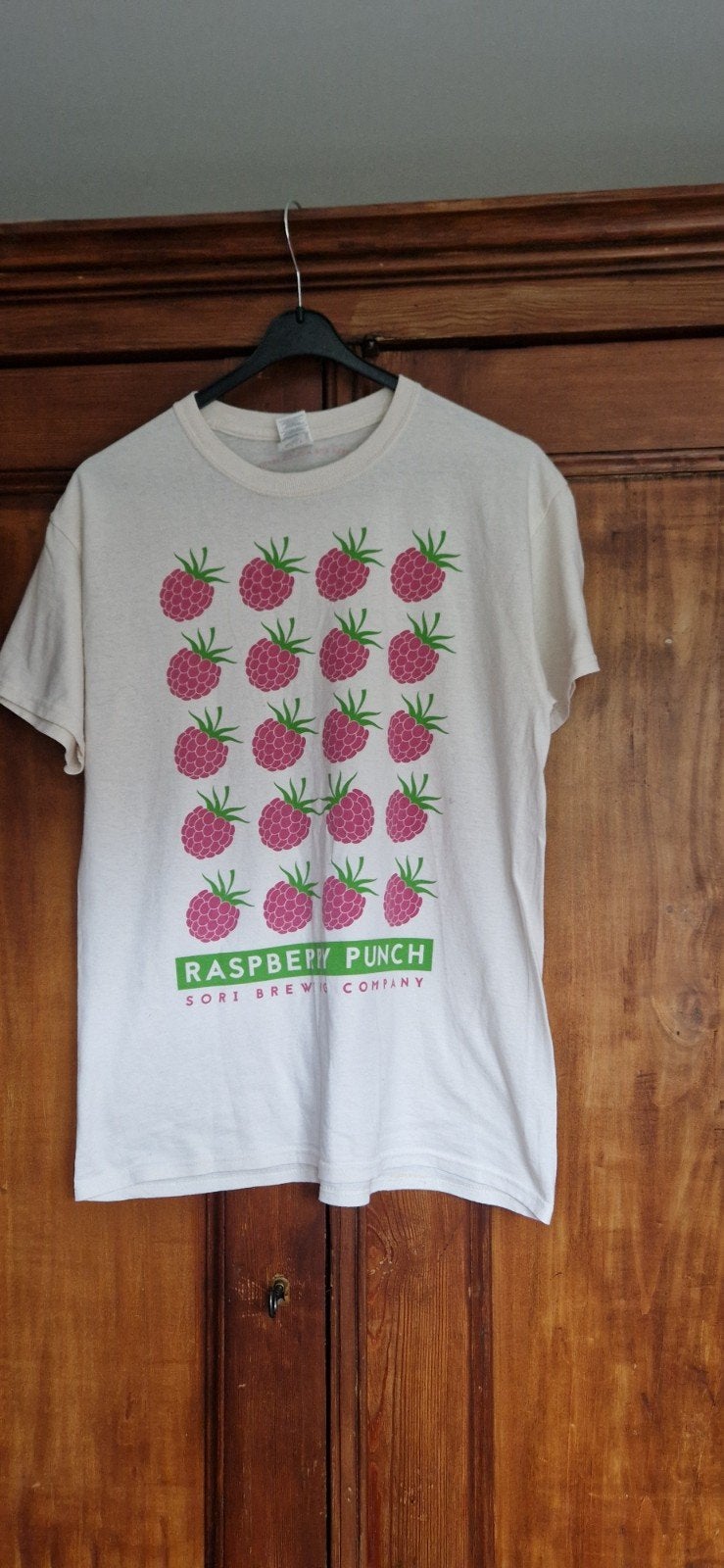Gildan T-shirt Raspberry Punch Sori Brewing Maat M, Kleding | Heren, T-shirts, Maat 48/50 (M), Wit, Nieuw, Ophalen of Verzenden