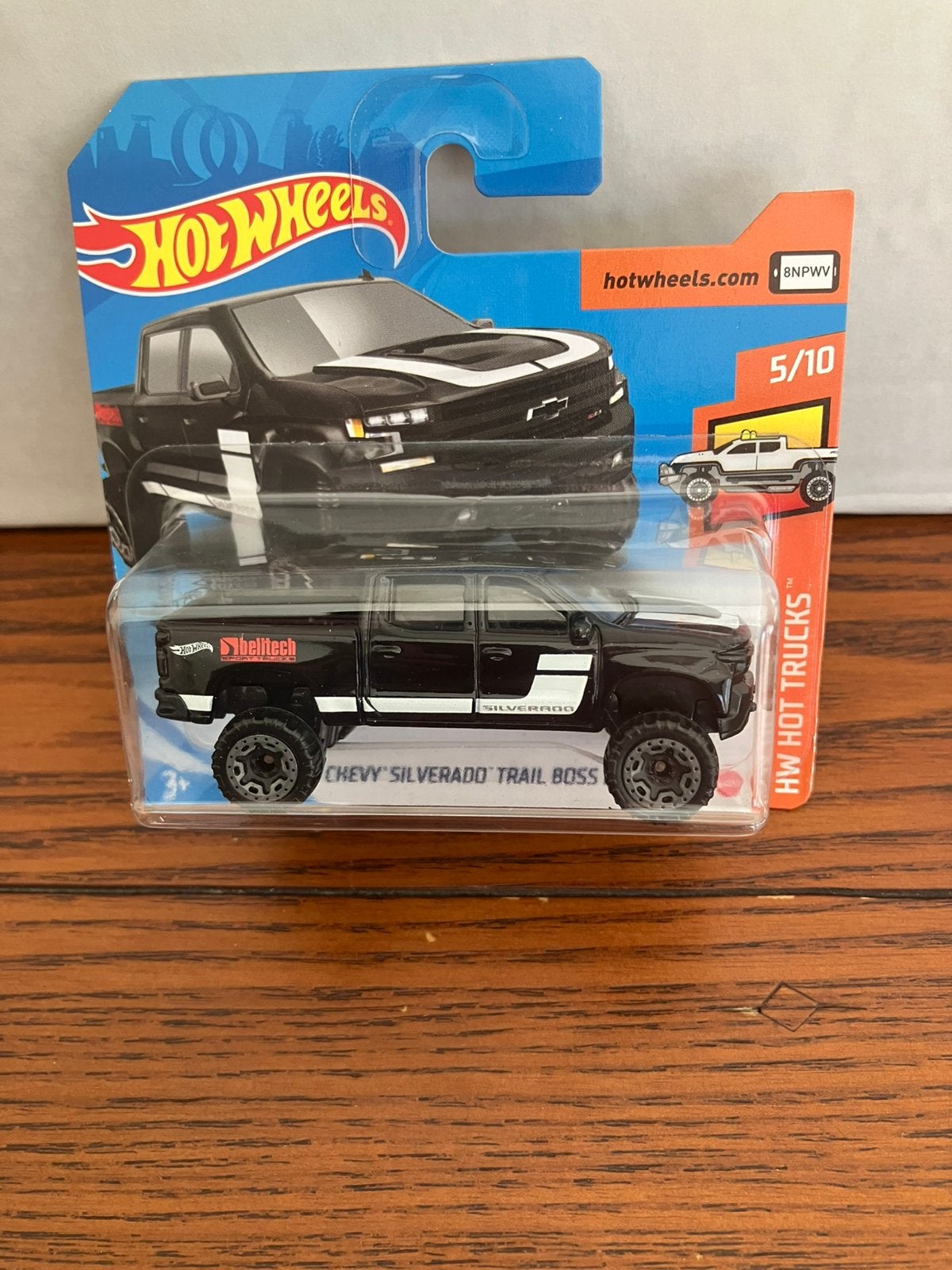 Hot Wheels Chevy Silverado, Kinderen en Baby's, Speelgoed | Speelgoedvoertuigen, Ophalen of Verzenden, Nieuw