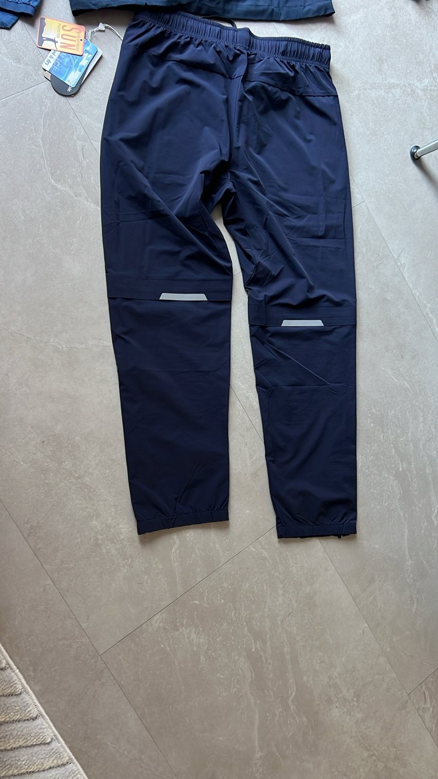 On Running hardloopkleding set (jas en broek), Overige merken, Nieuw, Ophalen of Verzenden, Kleding