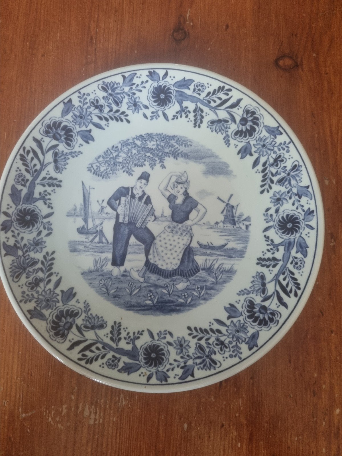Delfts Blauw Wandbord - Hollandse Dansers, Antiek en Kunst, Antiek | Wandborden en Tegels, Ophalen