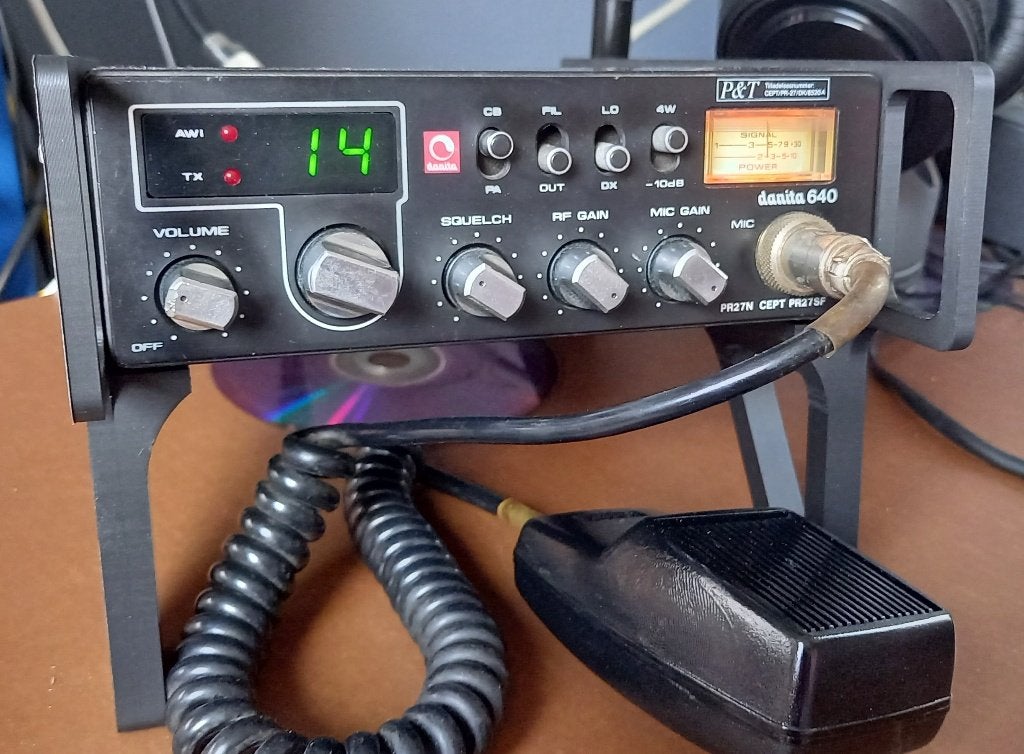 Danita 640 CB Transceiver - 40 kanalen FM, Telecommunicatie, Ophalen of Verzenden, Gebruikt, Zender en Ontvanger