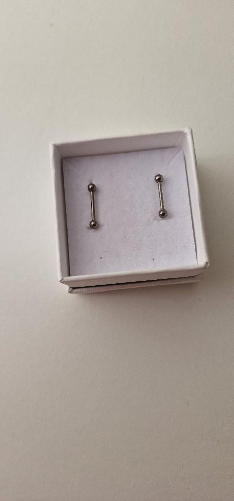 Piercing - solid titanium barbells, Ophalen of Verzenden, Zo goed als nieuw, Overige materialen, Oor- of Traguspiercing