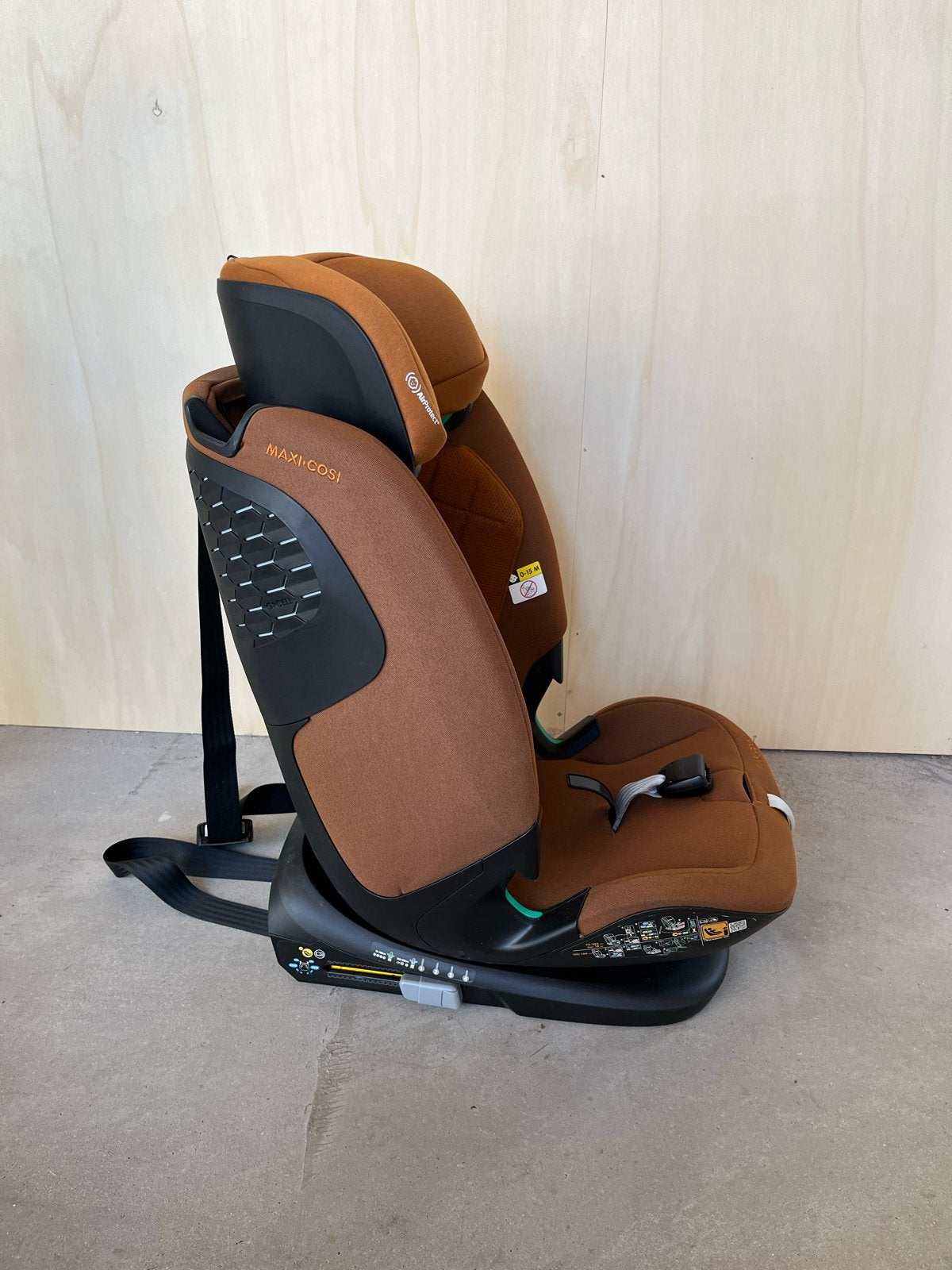 Maxi-Cosi Titan Pro i-Size Autostoel  - Cognac kleur, Ophalen, Autogordel of Isofix, 0 t/m 18 kg, Zijbescherming