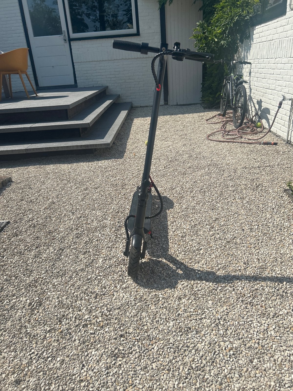 Luvtour Elektrische Step - met oplader, Fietsen en Brommers, Steps, Ophalen, Gebruikt, Elektrische step (E-scooter)