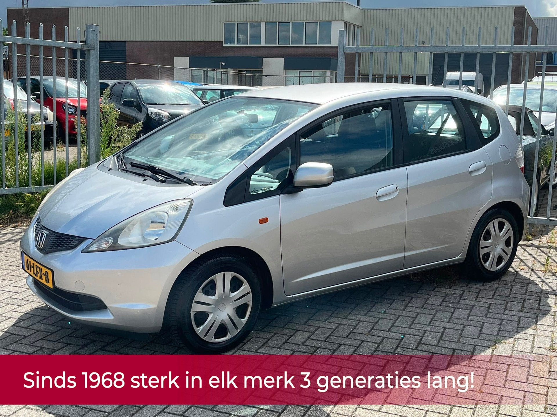 Honda Jazz 1.2 Trend 5 deurs hoge instap 90PK! NL AUTO NAP!, Auto's, Honda, Euro 5, Zwart, 4 cilinders, 1198 cc
