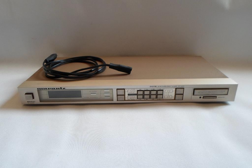 Marantz Tuner ST430, Audio, Tv en Foto, Tuners, Ophalen of Verzenden, Zo goed als nieuw