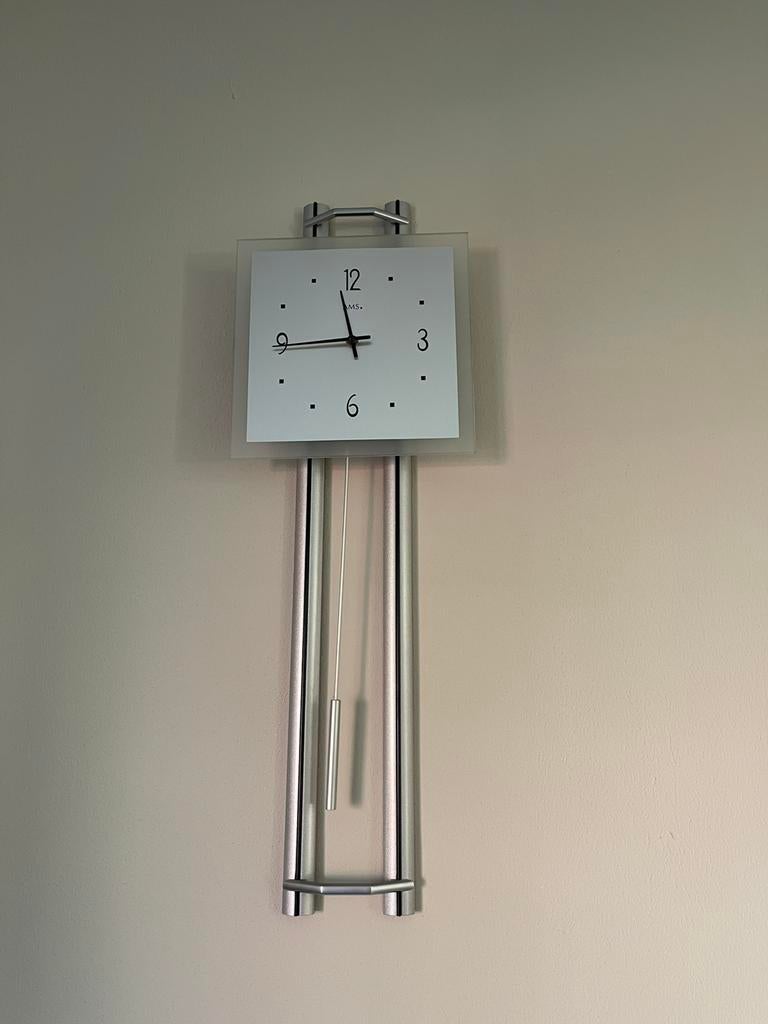 Leuk klokje met slinger, Ophalen of Verzenden, Zo goed als nieuw, Wandklok
