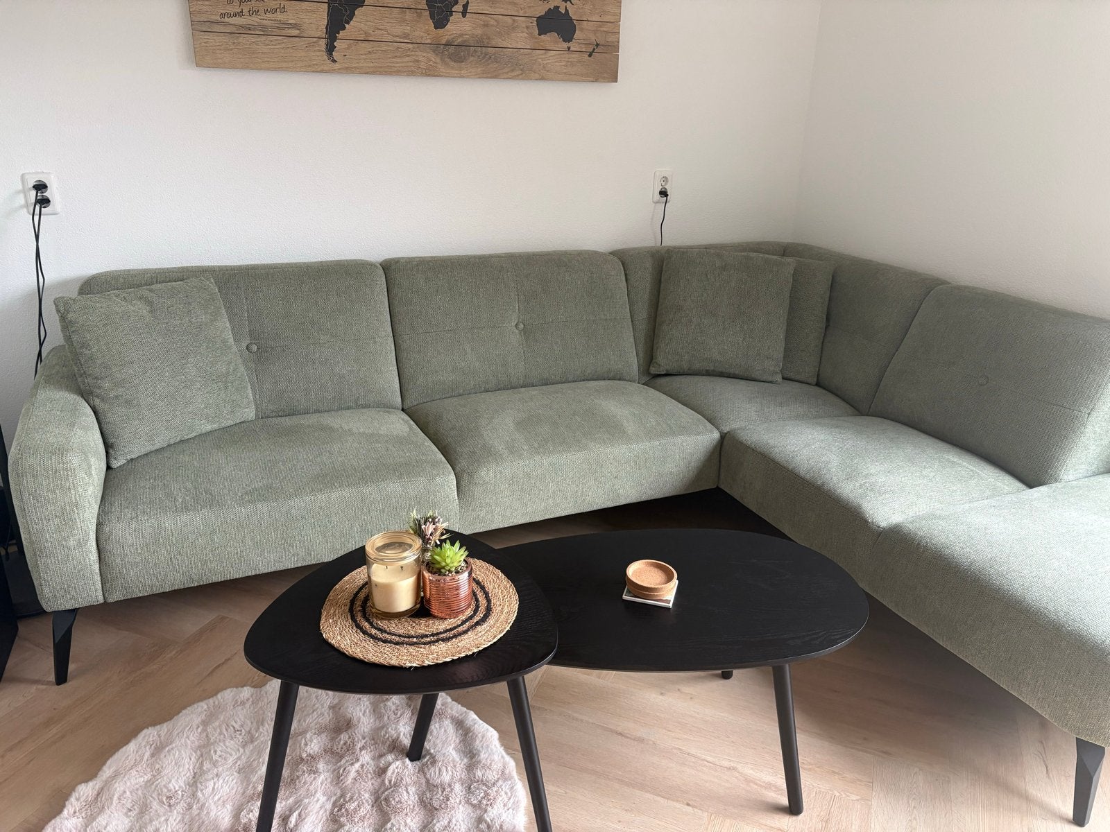 Montel- Moderne Groene Hoekbank - Zo goed als nieuw, Huis en Inrichting, Ophalen, 250 tot 300 cm, 100 tot 125 cm, Hoekbank