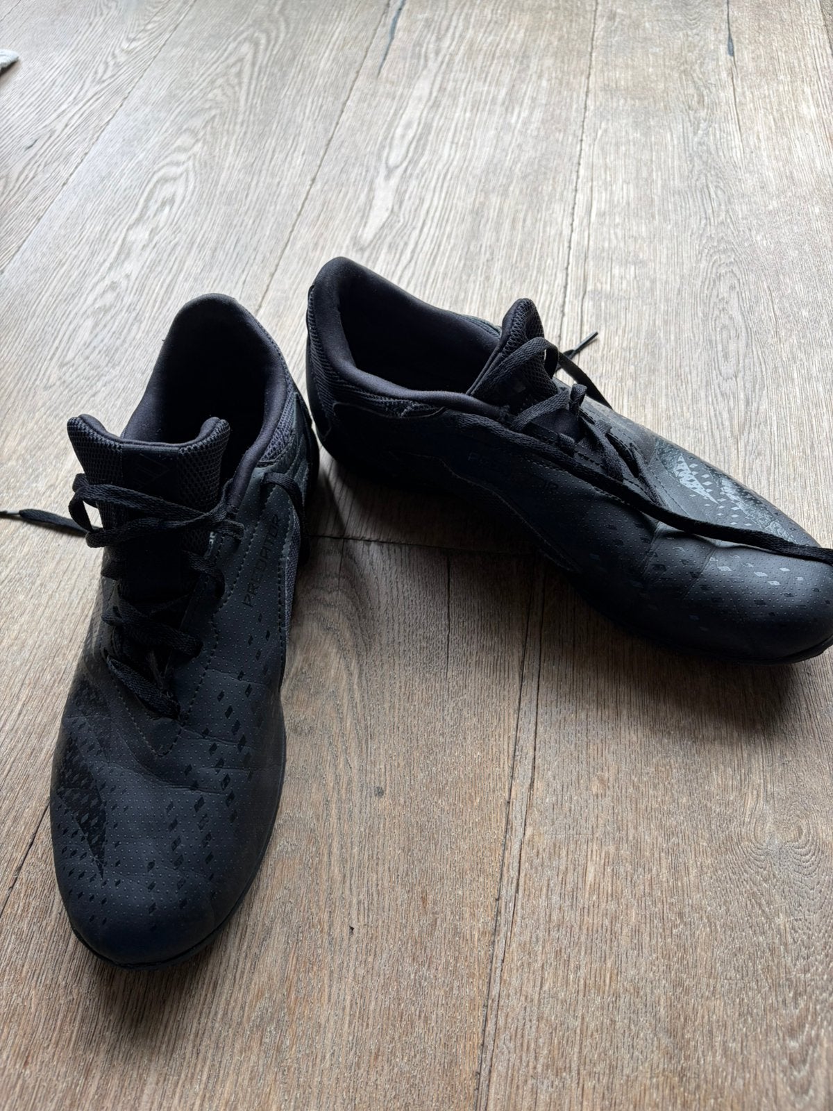 Adidas Predator zaal schoenen, Kleding | Heren, Schoenen, Ophalen, Zo goed als nieuw, Sportschoenen, Zwart