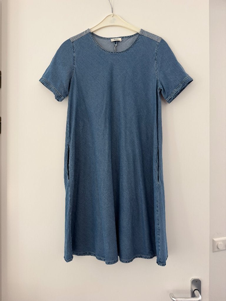 Mooi jurkje ANNA BLUE - jeansstof - maat 38, Kleding | Dames, Maat 38/40 (M), Blauw, Ophalen of Verzenden, Zo goed als nieuw