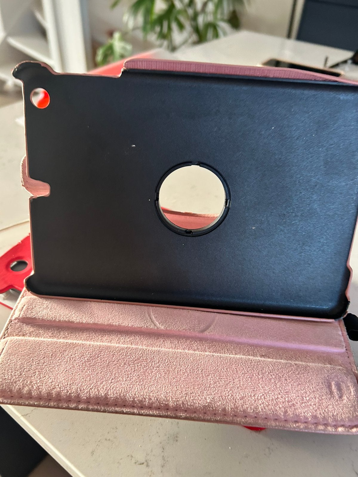 Foto 7 van iPad mini 2 32GB WiFi + toetsenbord + 2 hoesjes