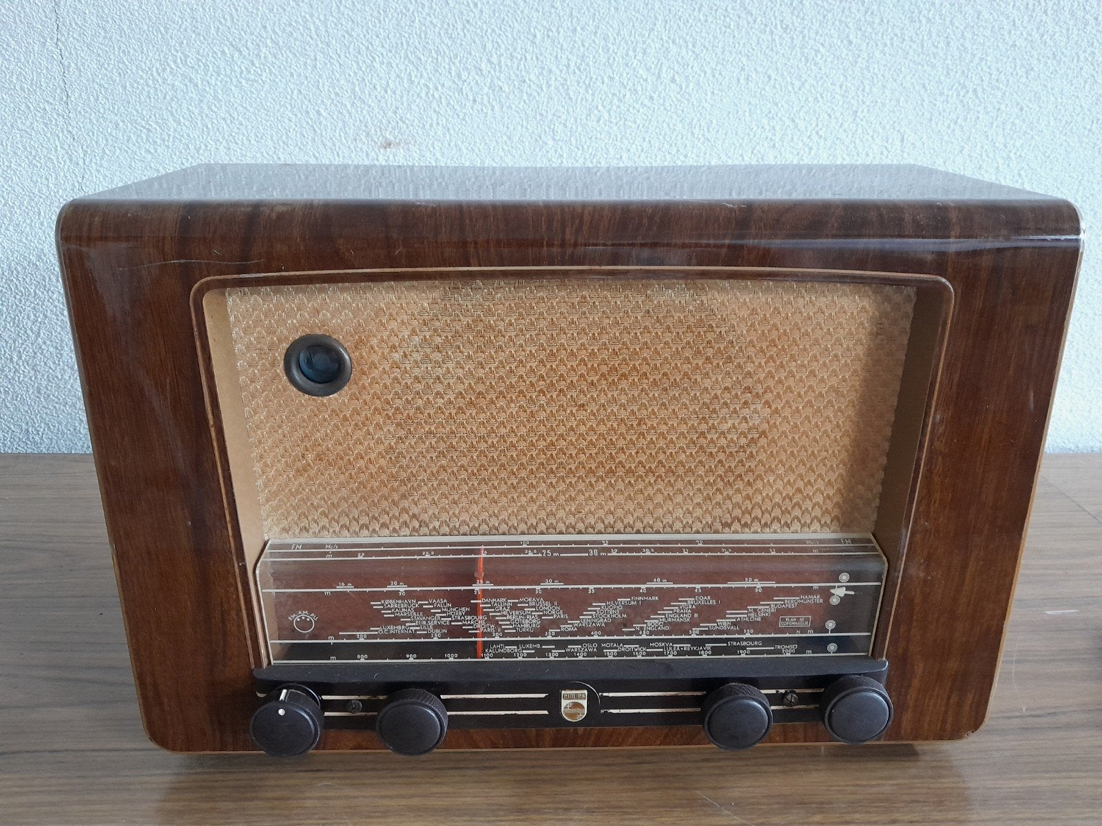 Philips BX 410A buizenradio, Ophalen