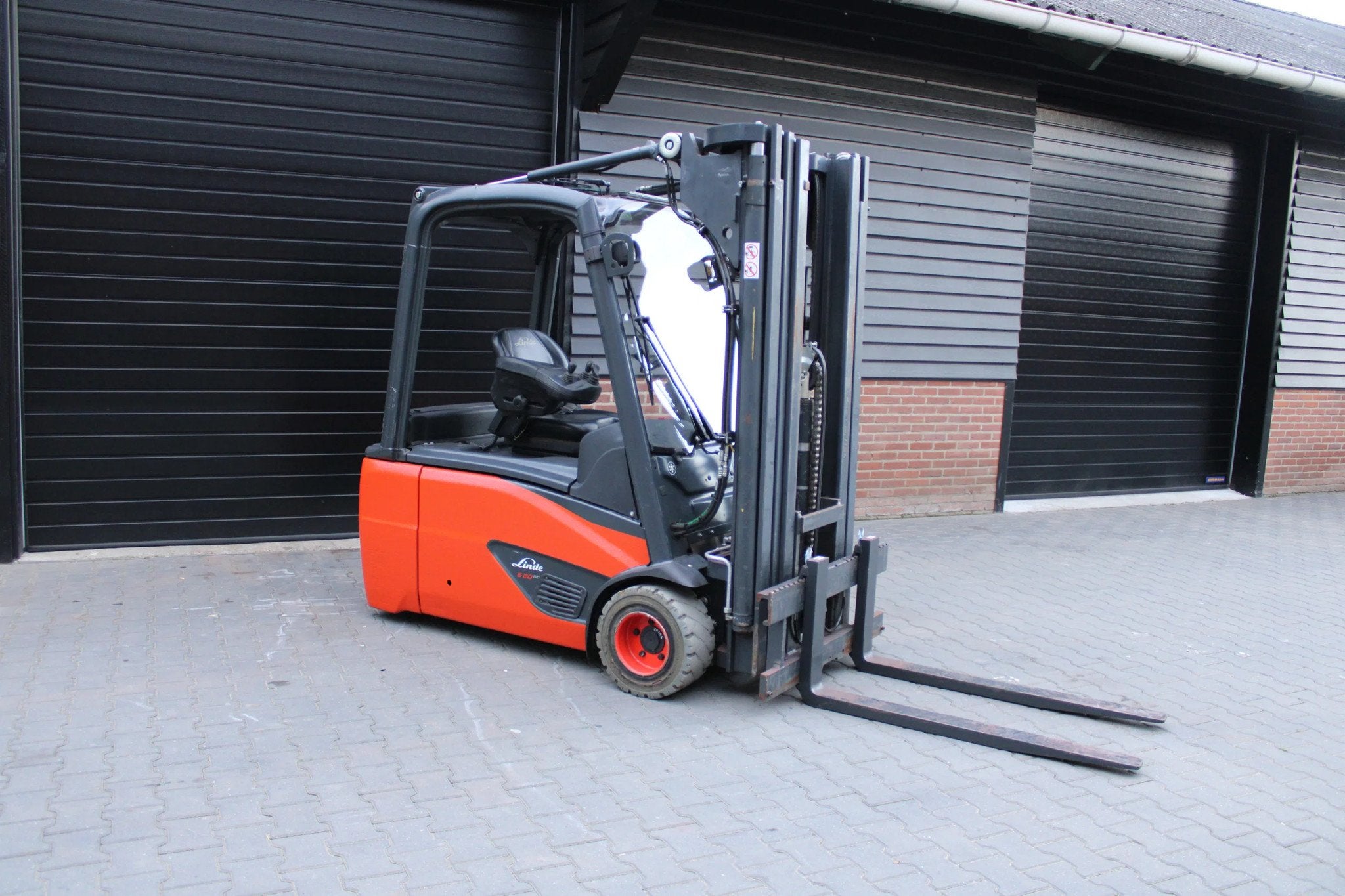 Linde E20 L02 heftruck elektrische 4 delige mast sidesift, 2000 tot 3000 kg, Elektrisch, Heftruck, Linde