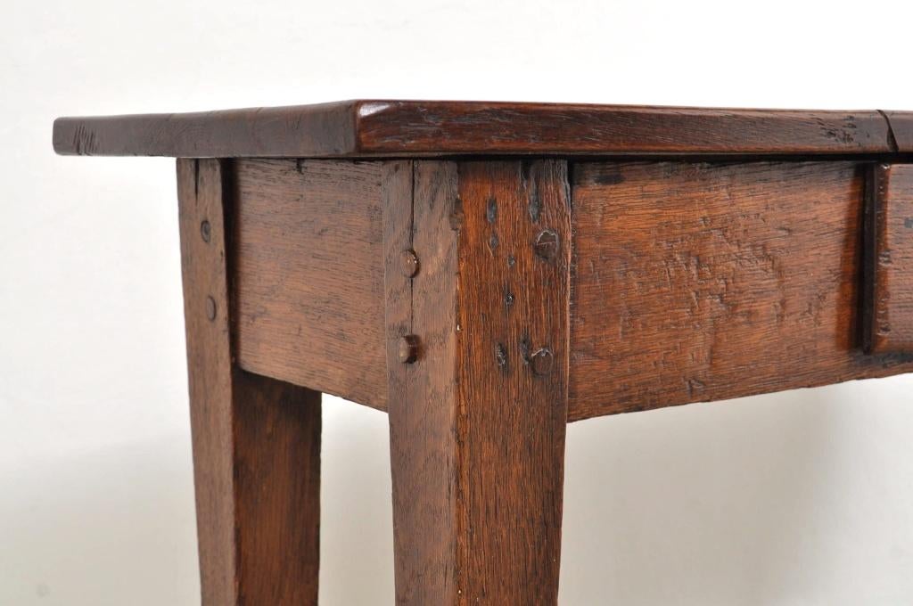 Antieke eiken side table bijzettafel tafel circa 1870, Gebruikt, 100 tot 150 cm, Ophalen of Verzenden, 25 tot 50 cm