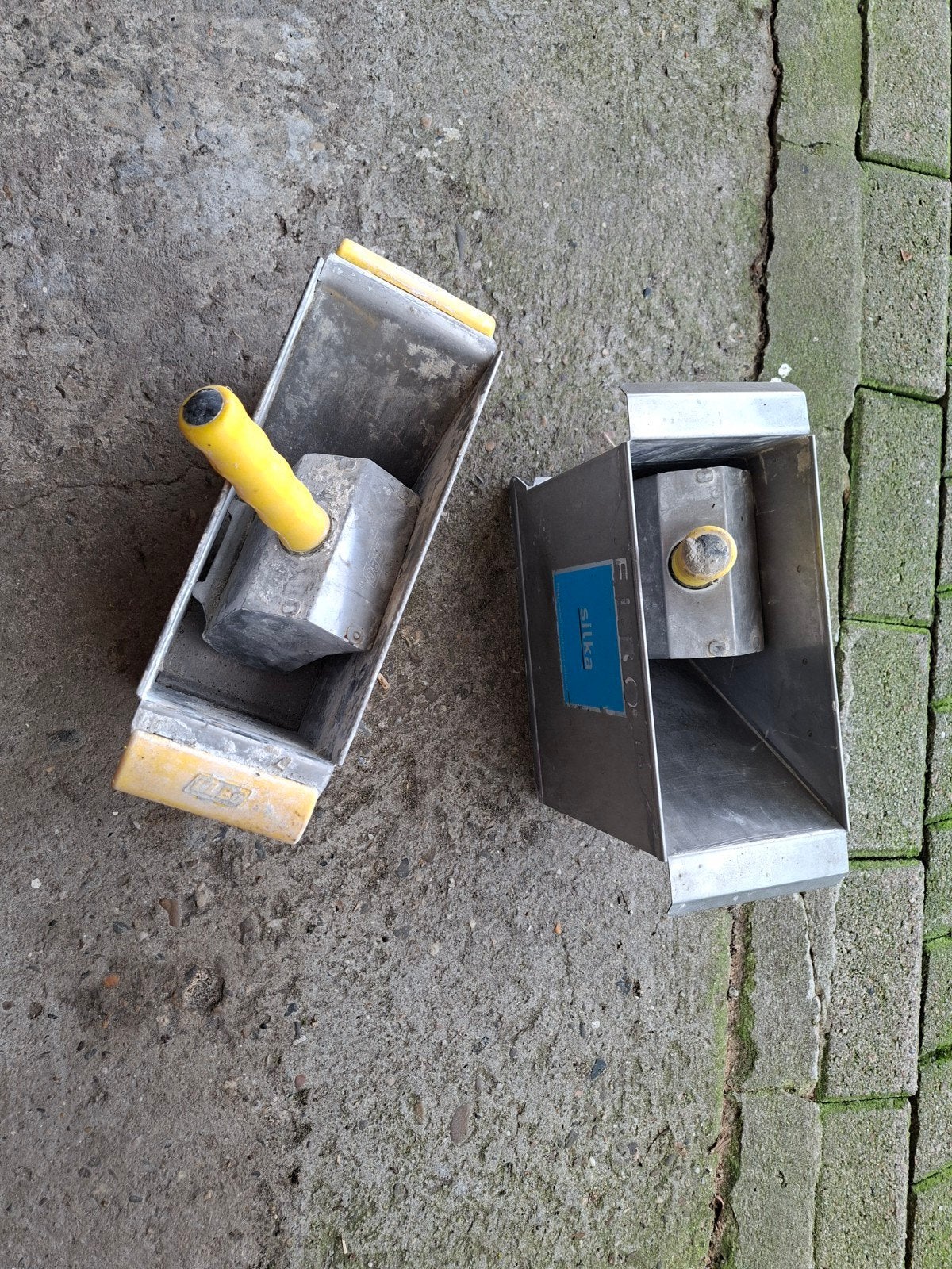 Elbo lijmbakken - Set van 2, Doe-het-zelf en Verbouw, Ophalen of Verzenden, Gebruikt