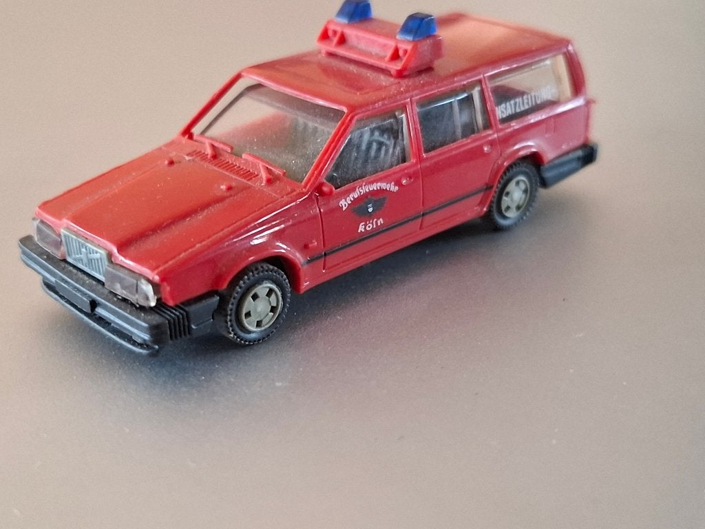 1:87 brandweer Volvo 740 Estate € 4, Verzenden, Zo goed als nieuw, Auto, Overige merken